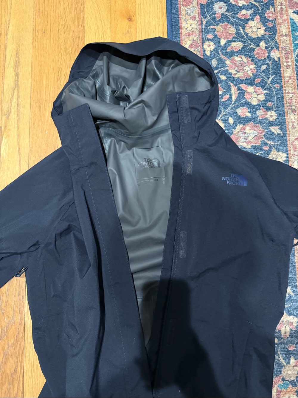 The North Face Men's Hooded Rain Shell - Dark Navy